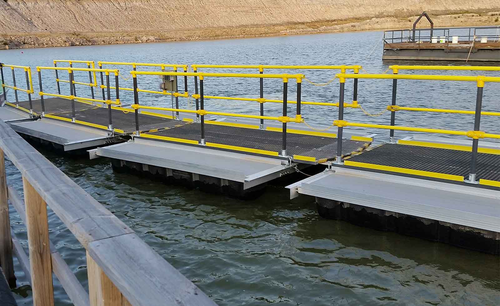 floating pathway